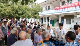 发挥医联体优势 为民义诊暖人心