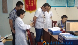 南宁市疾控中心对五象医院手足口病防控工作进行指导