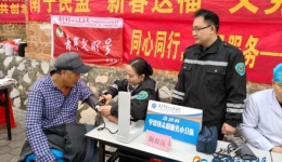 江南急救站会同急诊科开展迎新春送温暖进社区活动