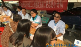 致公党南宁市第二人民医院支部开展重阳节同心为民健康义诊活动