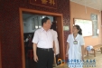 我院党委把文化送下基层