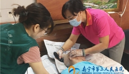 志愿服务彰显人间大爱
