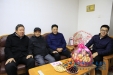 南宁市卫生计生委领导新春慰问医院老党员