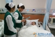 微笑天使的温暖——记烧伤整形外科“送温暖，传递爱”活动