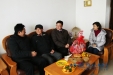 市卫计委领导节前到我院走访慰问老党员和困难党员