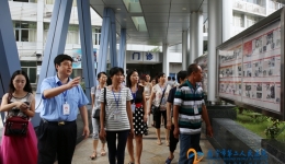 我院首推开放日活动构建医患和谐新面貌