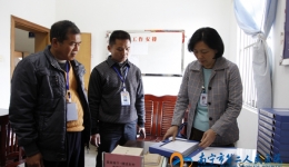 医院领导到五一西社区对派驻工作组开展月查督导工作