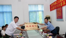 医院党委到共建部队开展八一慰问活动