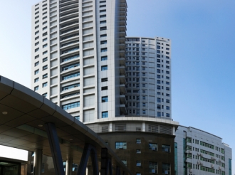 外科医技综合大楼日景图