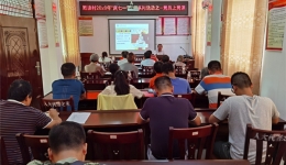心系党员送温暖，凝心聚力促脱贫