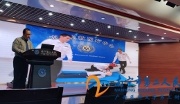 急诊科为全院医护人员进行高级心肺复苏术培训