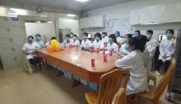 消化内科青年文明号携手内分泌科进行“深耕阅读路，闻得百花香”读书分享会
